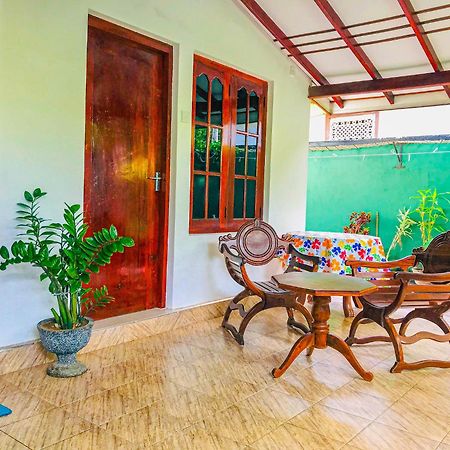 Sahana Sri Villa Bentota Luaran gambar