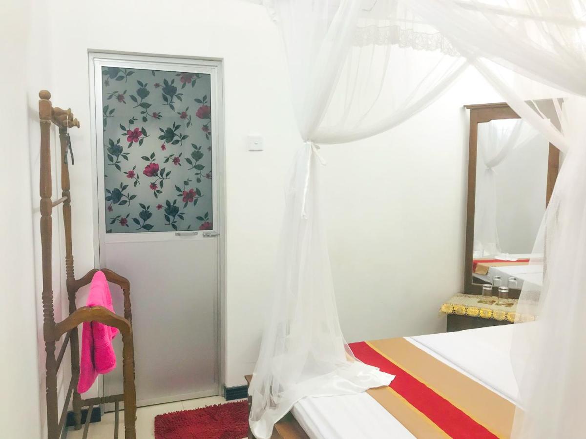 Sahana Sri Villa Bentota Luaran gambar