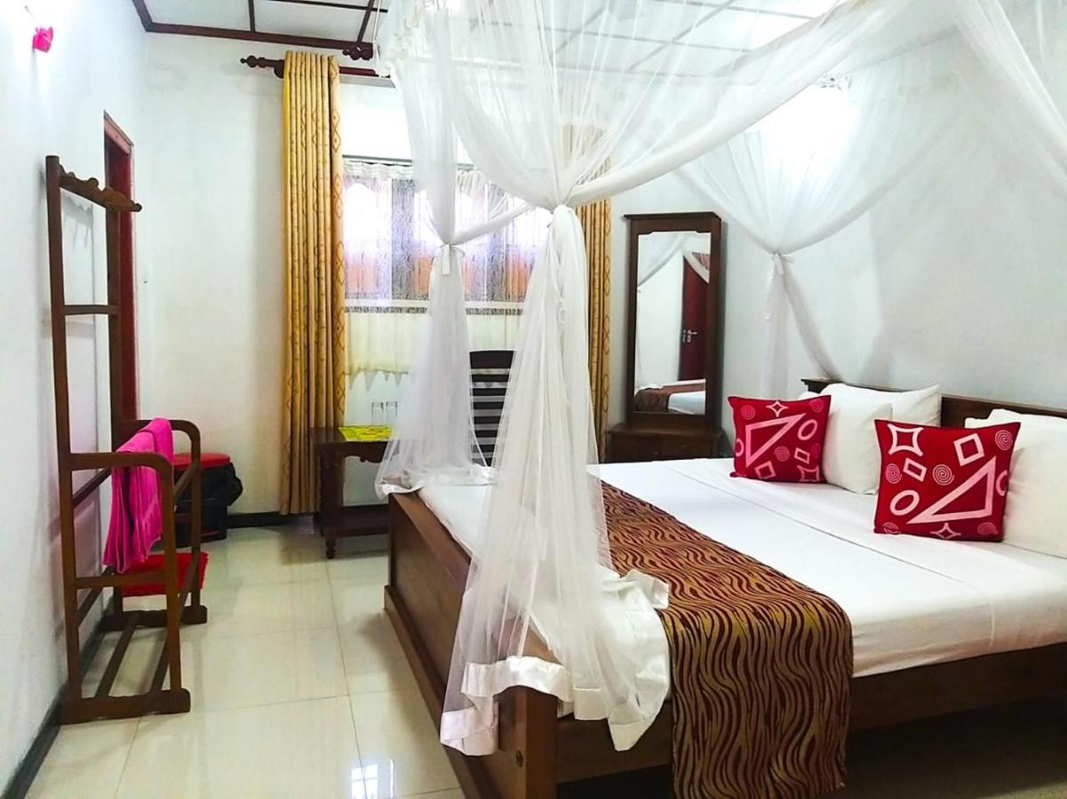 Sahana Sri Villa Bentota Luaran gambar